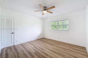 2424 SE 17th Causeway, Fort Lauderdale, FL 33316 - Photo 31