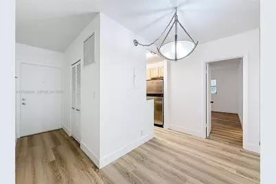 2424 SE 17th Cswy #312B, Fort Lauderdale, FL 33316 - Photo 7