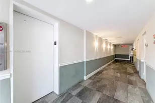 2424 SE 17th Causeway, Fort Lauderdale, FL 33316 - Photo 21