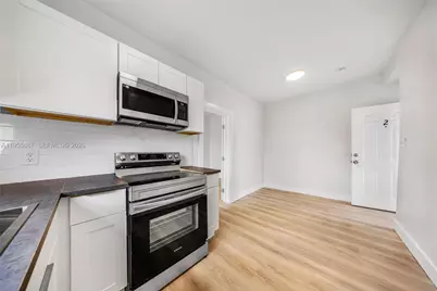 1648 NW 33rd St, Miami, FL 33142 - Photo 23