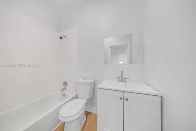 1648 NW 33rd St, Miami, FL 33142 - Photo 17