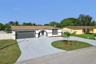 8649 W Long Acre Dr, Miramar, FL 33025 - Photo 29