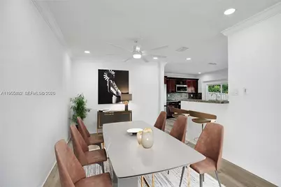 8649 W Long Acre Dr, Miramar, FL 33025 - Photo 7