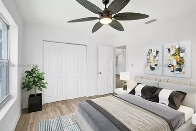 8649 W Long Acre Dr, Miramar, FL 33025 - Photo 13