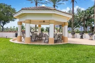21205 Yacht Club Dr, Aventura, FL 33180 - Photo 9