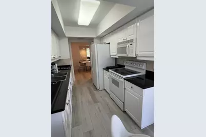 21205 Yacht Club Dr #507, Aventura, FL 33180 - Photo 7