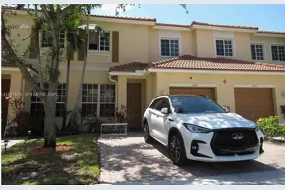 3195 NW 31st Ter, Oakland Park, FL 33309 - Photo 1