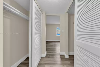 17901 NW 68th Ave #T206, Hialeah, FL 33015 - Photo 15