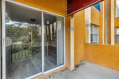 17901 NW 68th Ave #T206, Hialeah, FL 33015 - Photo 21