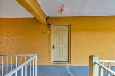 17901 NW 68th Ave #T206, Hialeah, FL 33015 - Photo 17