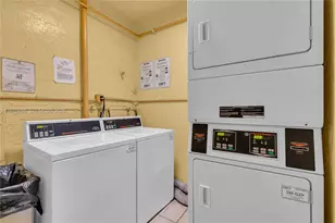 17901 NW 68th Ave, Hialeah, FL 33015 - Photo 21