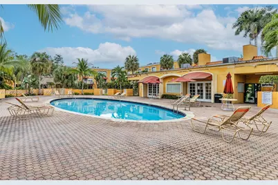 17901 NW 68th Ave #T206, Hialeah, FL 33015 - Photo 23