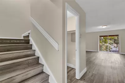 17901 NW 68th Ave #T206, Hialeah, FL 33015 - Photo 11