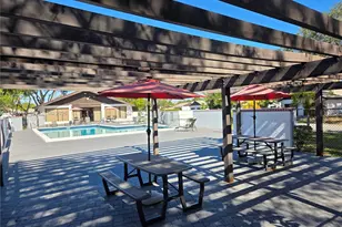 9352 Wedgewood Ln, Tamarac, FL 33321 - Photo 23