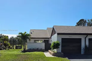 9352 Wedgewood Ln, Tamarac, FL 33321 - Photo 1