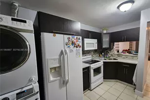 8391 SW 148th Ave, Miami, FL 33193 - Photo 15