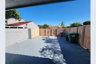 8391 SW 148th Ave, Miami, FL 33193 - Photo 13