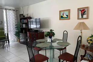 100 Lincoln Rd, Miami Beach, FL 33139 - Photo 7
