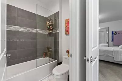 8086 NW 47th Ter, Doral, FL 33166 - Photo 27