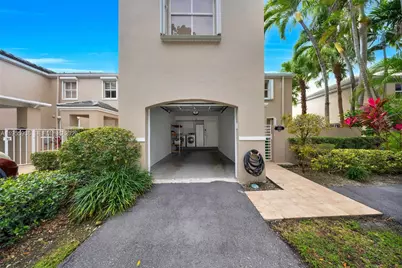 6960 SW 54th St, Miami, FL 33155 - Photo 5