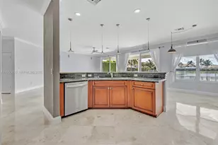 12738 Maypan Dr, Boca Raton, FL 33428 - Photo 11