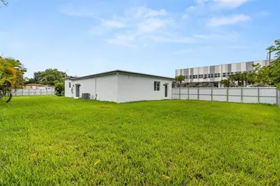 14801 NW 5th Ave, Miami, FL 33168 - Photo 25