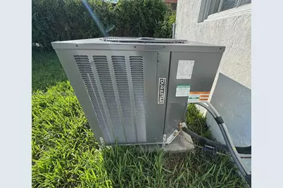 9221 Broad Manor Rd, Miami, FL 33147 - Photo 25