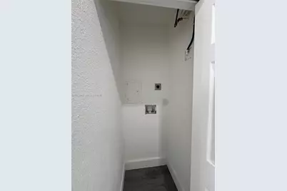 9221 Broad Manor Rd, Miami, FL 33147 - Photo 19