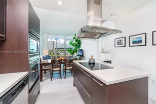 7928 East Dr, North Bay Village, FL 33141 - Photo 7