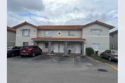 10101 W Okeechobee Rd #17202, Hialeah Gardens, FL 33016 - Photo 1