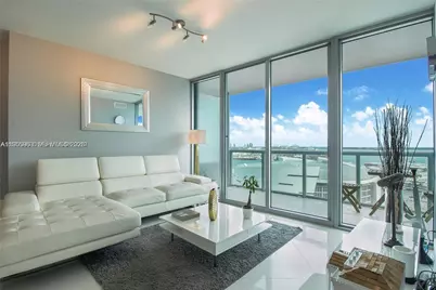 888 Biscayne Blvd #2006, Miami, FL 33132 - Photo 3