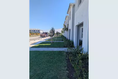 338 SW Ter, Homestead, FL 33034 - Photo 15