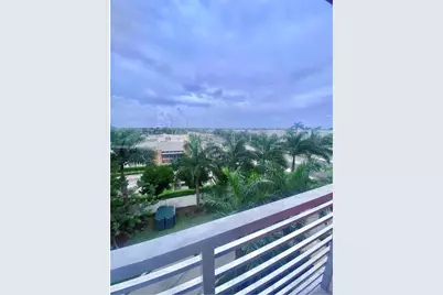 7661 NW 107th Ave #407, Doral, FL 33178 - Photo 9