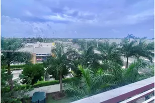 7661 NW 107th Ave, Doral, FL 33178 - Photo 9