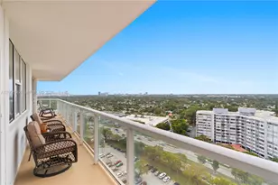 1351 NE Miami Gardens Dr, Miami, FL 33179 - Photo 33