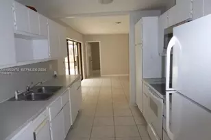 6895 Loch Ness Dr, Miami Lakes, FL 33014 - Photo 3