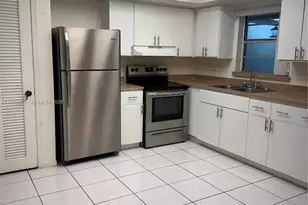 6532 SW 18th Ct, North Lauderdale, FL 33068 - Photo 3