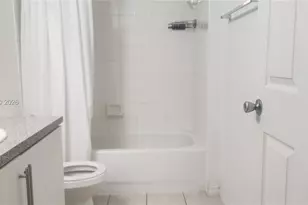 5011 Wiles Rd, Coconut Creek, FL 33073 - Photo 15