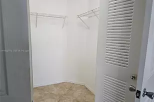 5011 Wiles Rd, Coconut Creek, FL 33073 - Photo 11