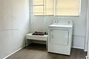 5510 SW 32nd St, Pembroke Park, FL 33023 - Photo 15