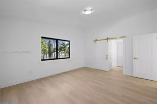 11260 SW 157th Ct, Miami, FL 33196 - Photo 15