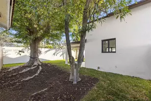 11260 SW 157th Ct, Miami, FL 33196 - Photo 17