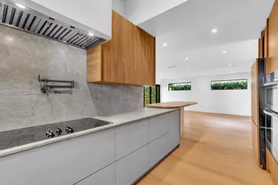 806 Medina Ave, Coral Gables, FL 33134 - Photo 25