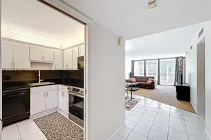 605 Oaks Dr, Pompano Beach, FL 33069 - Photo 17