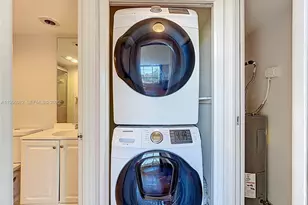 605 Oaks Dr, Pompano Beach, FL 33069 - Photo 47