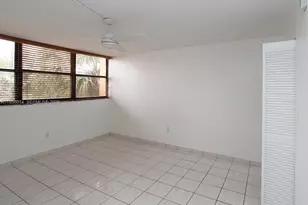 9440 W Flagler St, Miami, FL 33174 - Photo 13