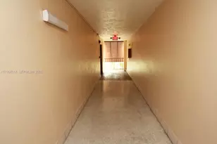 9440 W Flagler St, Miami, FL 33174 - Photo 7