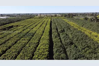 22020 SW 207th Ave, Miami, FL 33170 - Photo 11