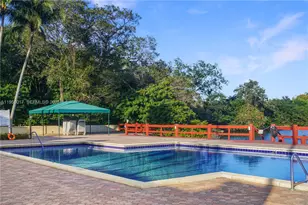 1715 Whitehall Dr, Davie, FL 33324 - Photo 41