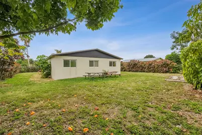 746 NW 3rd St, Florida City, FL 33034 - Photo 27